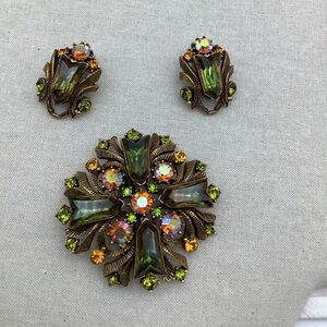 Vintage Florenza signed  Green and Gold Brooch and Earring Set